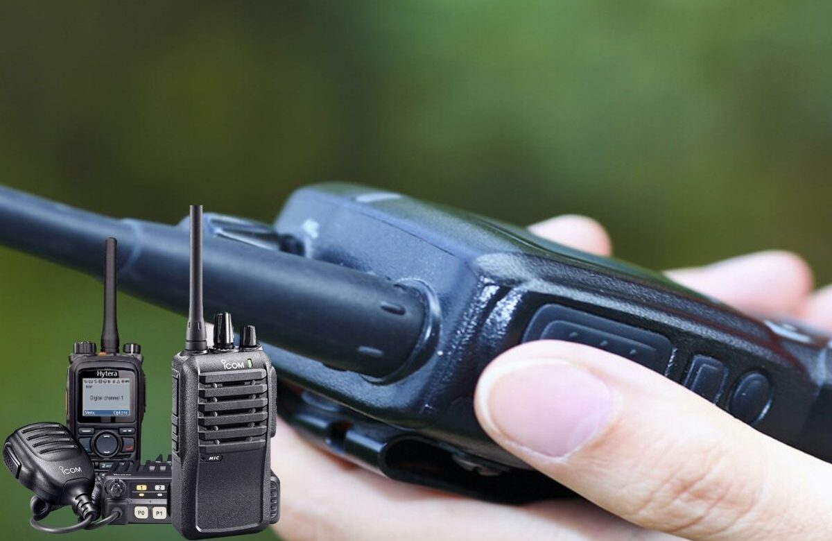 Why Two-Way Radio Communication Excels In High-Noise Environments